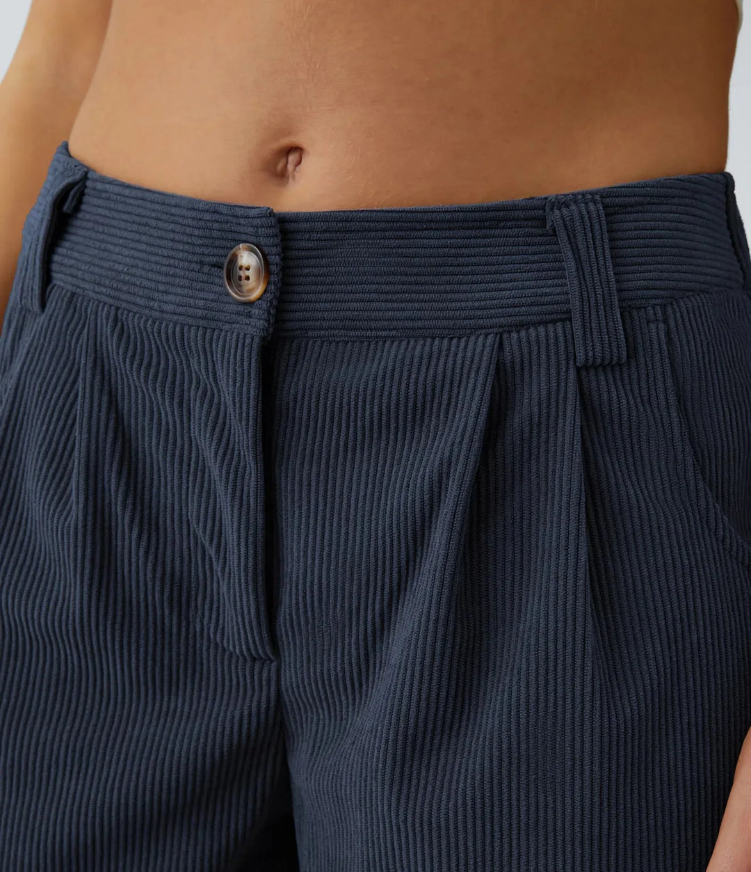 Jhana – The ultimate corduroy trousers for a casual and stylish look