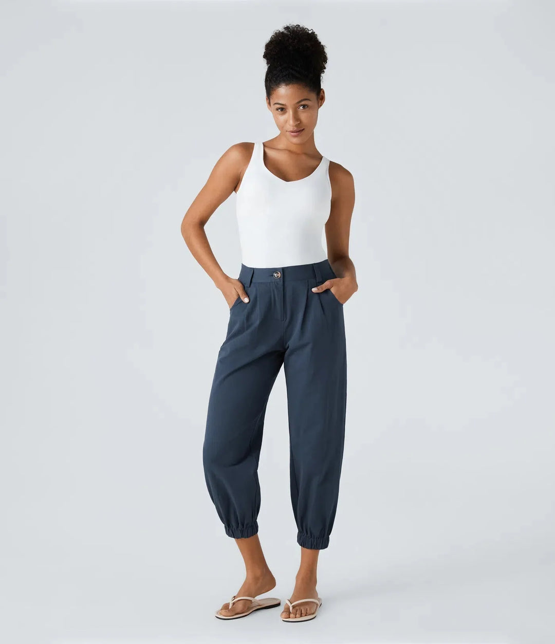 Elso - Casual cotton jogging pants with a mid-rise waist, button placket, zip fly and side pocket