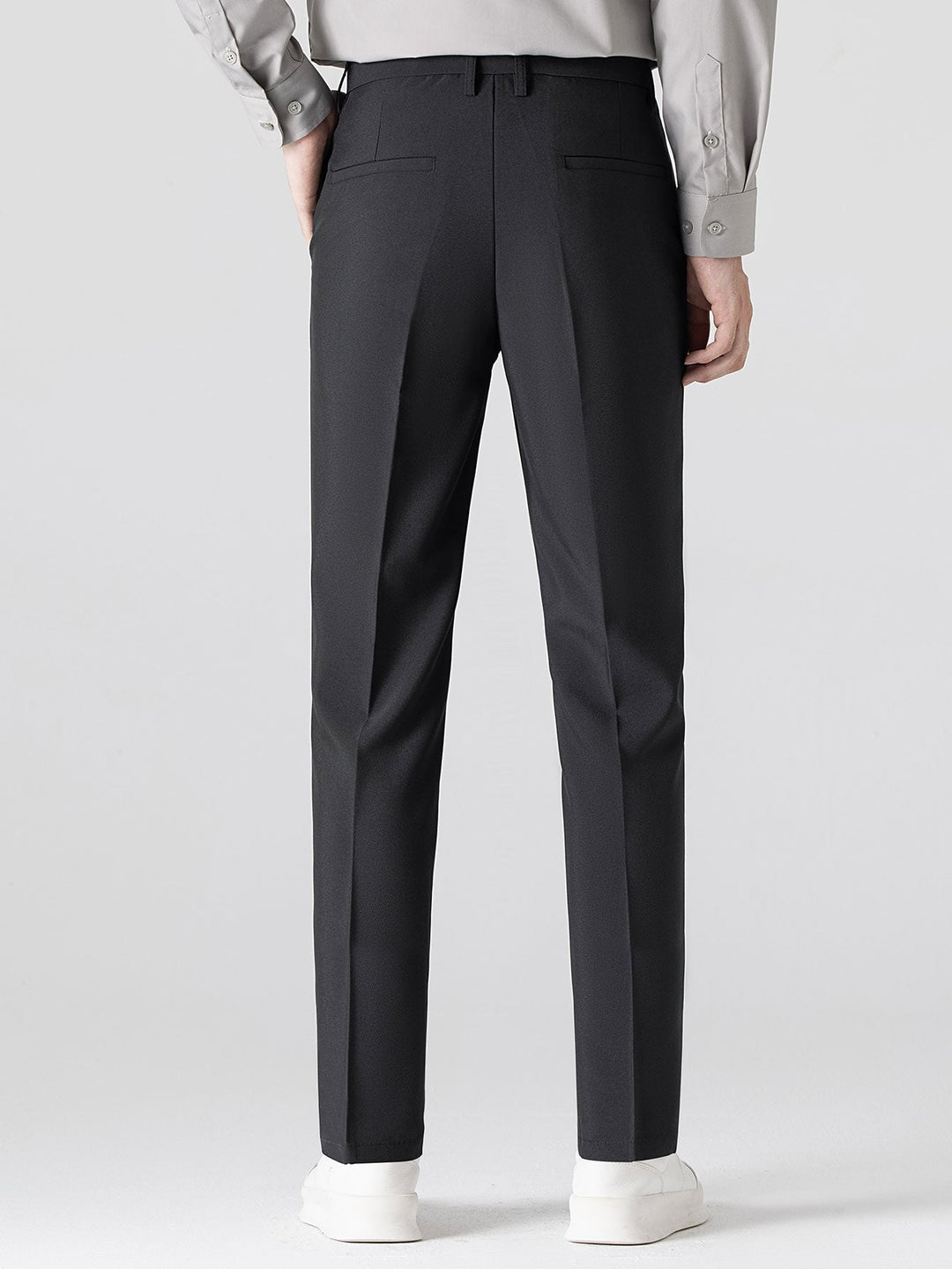 Contrast Trim Textured Zipper Knit Polo & Slim Fit Tapered Trousers