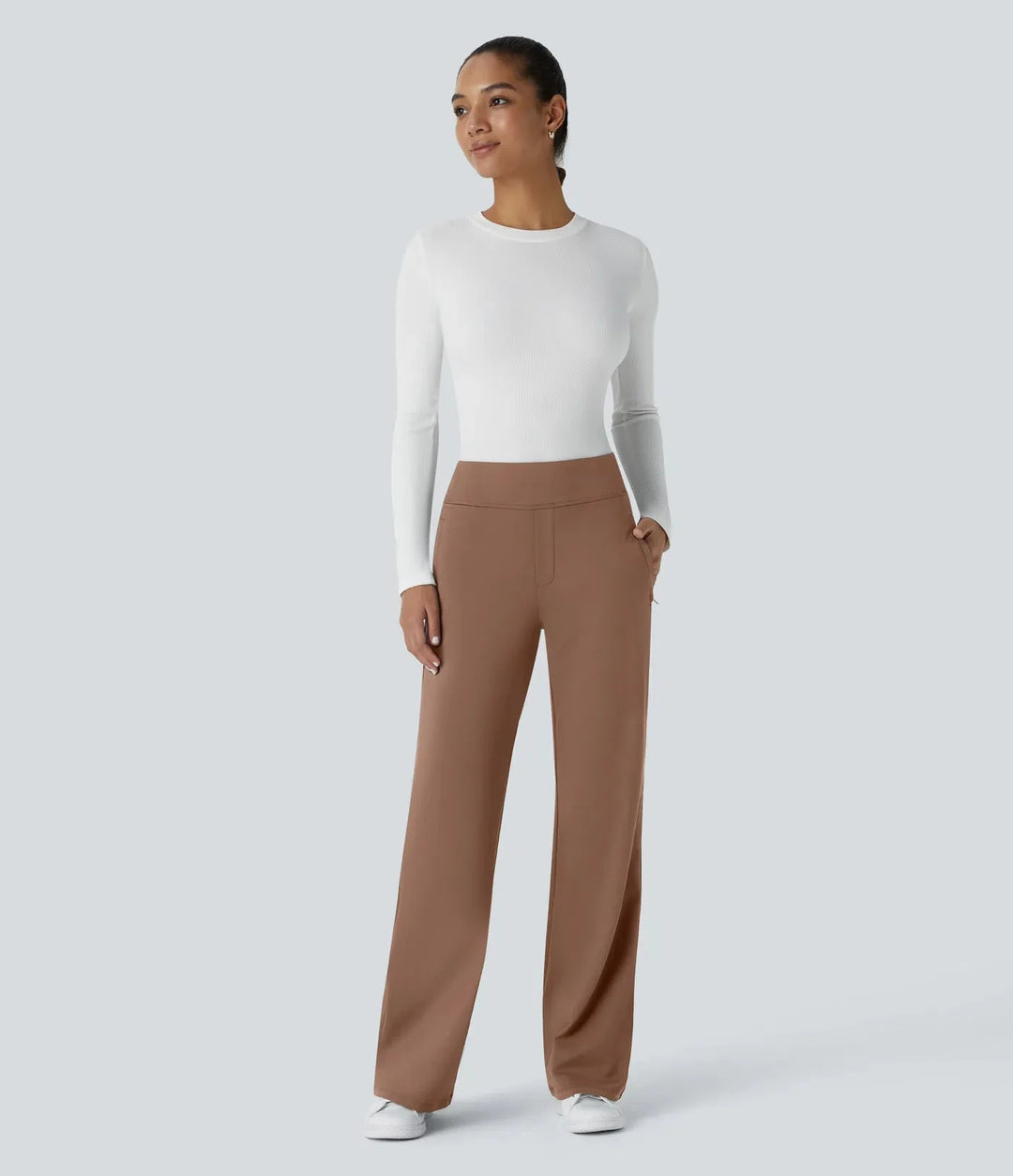 Mary – flared trousers for a modern and elegant silhouette