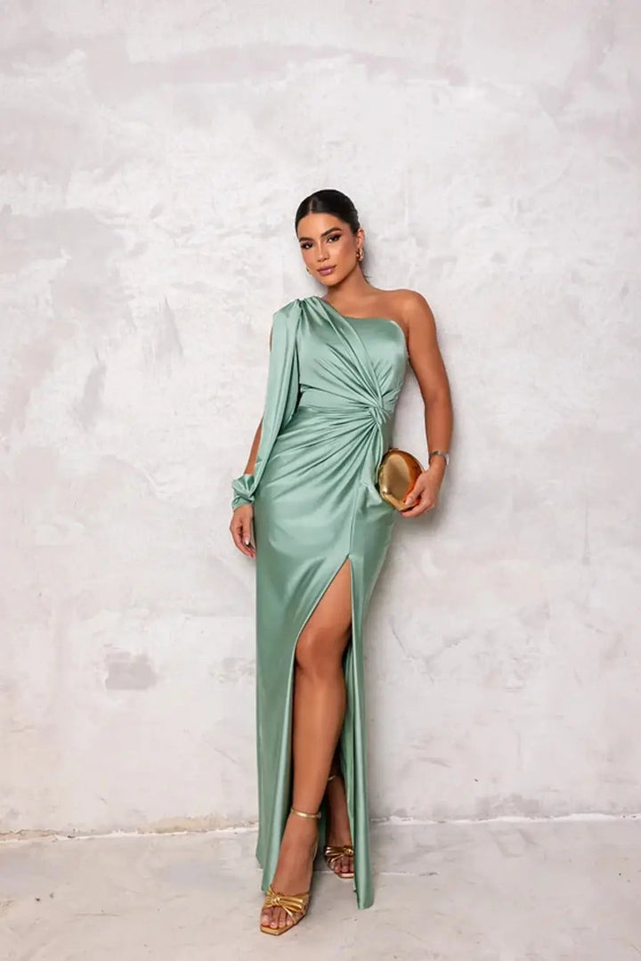 KYARA | Elegant and sophisticated dress