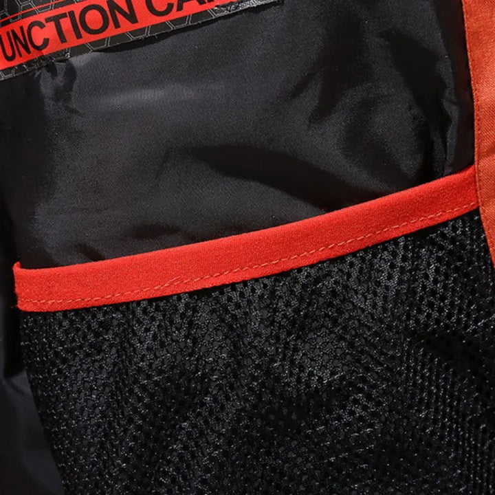 Discover the winter jacket "David" – your companion for the cold season!