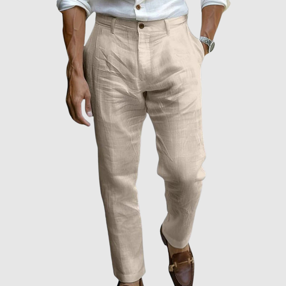 Saint-Tropez Chic – Airy, light-weight trousers with style