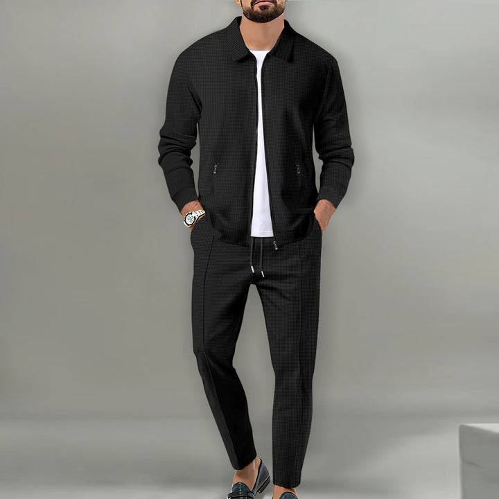 CityChill | Set with long trousers and zip-up jacket