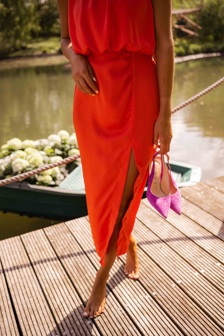 LEONIE summer dress – elegance wherever you go.