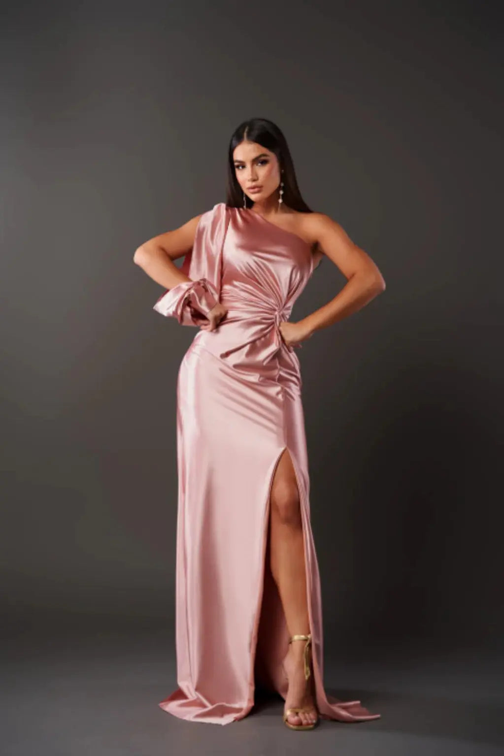 KYARA | Elegant and sophisticated dress