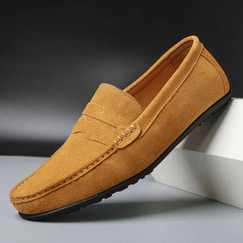 Retro Suede Moccasins – Classic, comfortable &amp; super stylish